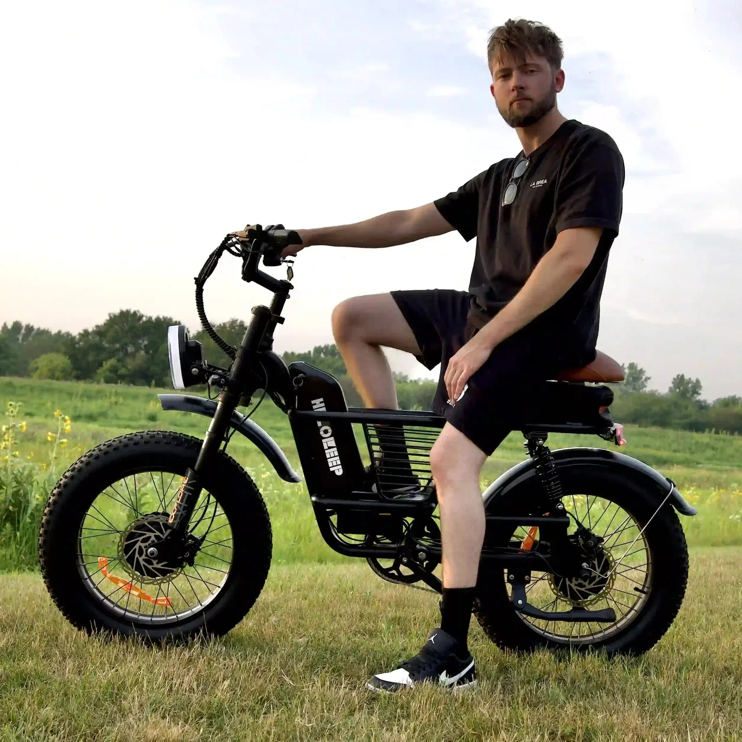 How Long Do Ebike Batteries Last? (Helokeep Owner’s Guide 2026)