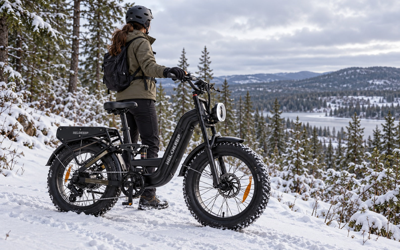 Black Helokeep 26F on a snowy forest trail