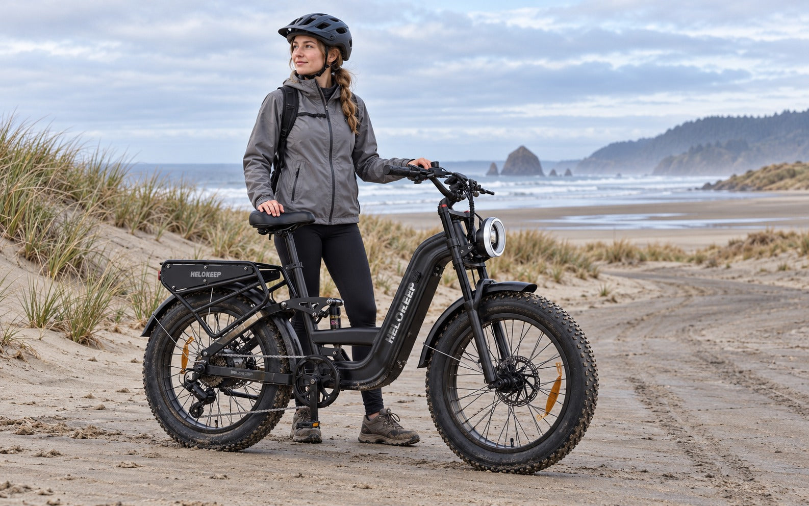 Black Helokeep 26F exploring coastal sand dunes